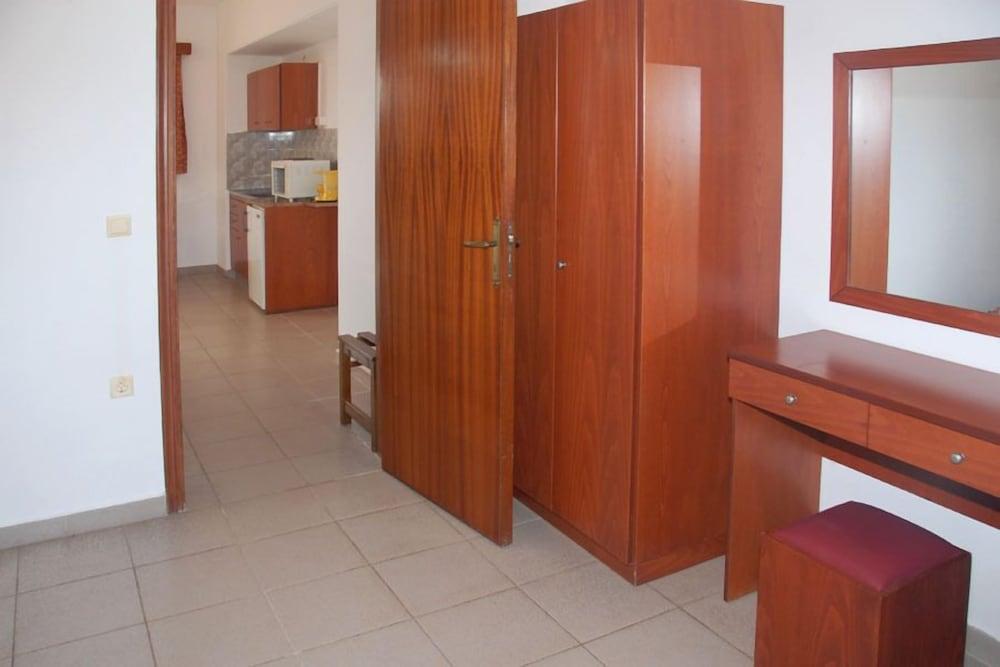 Barbie Hotel Apartments Ialysos  Luaran gambar
